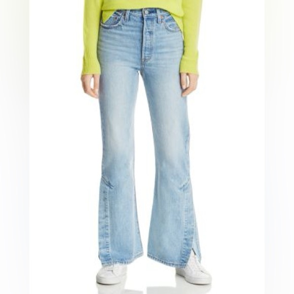Levi’s Ribcage Split Flare Jeans - Picture 12 of 13